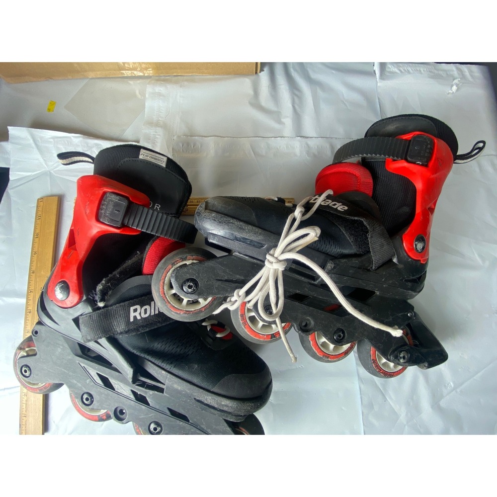 Rollerblade Inline Skates Youth Size Adjustable Black‎ Red Wheels